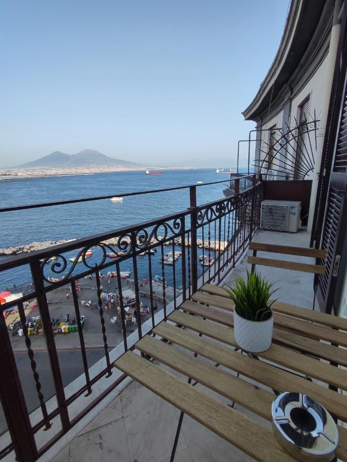 Santa Lucia Luxury Apartment Naples Exterior photo